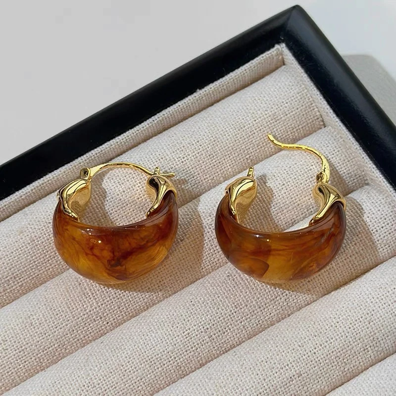 铜合金树脂耳饰 美拉德复古耳环女秋爆款轻奢高级感气质U形耳饰83