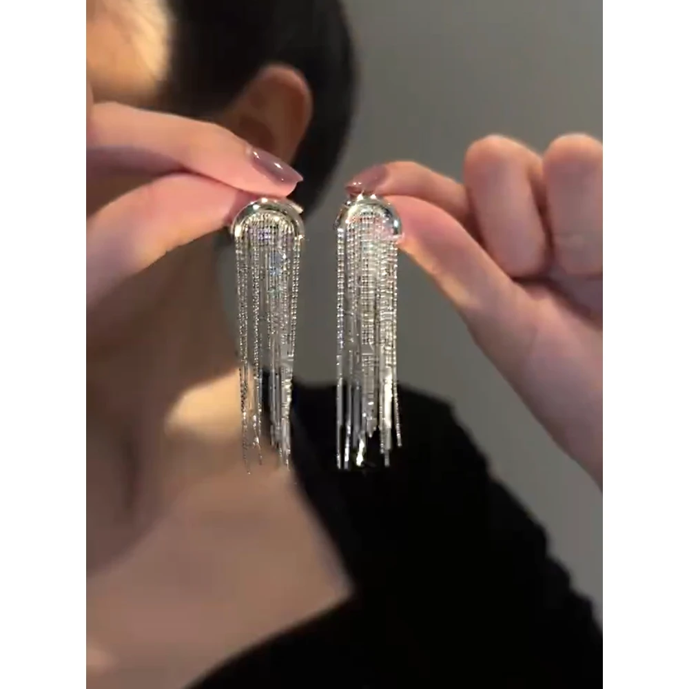 优雅气质长款流苏耳钉耳环女2025新款网红爆款轻奢高级感耳饰418