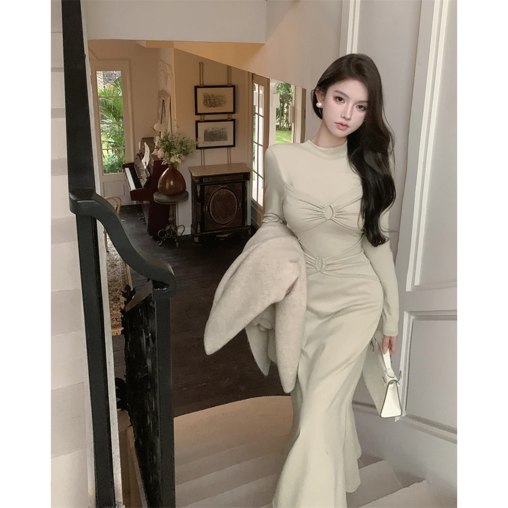 法式气质修身针织长裙收腰长袖连衣裙女装秋冬新款高级感小众裙子