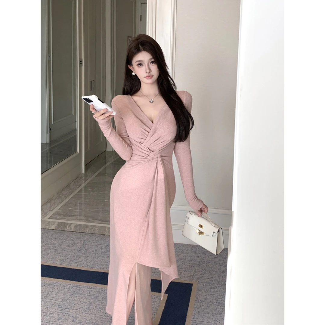法式复古性感V领扭结气质显瘦绑带长袖不规则收腰连衣裙长裙女秋