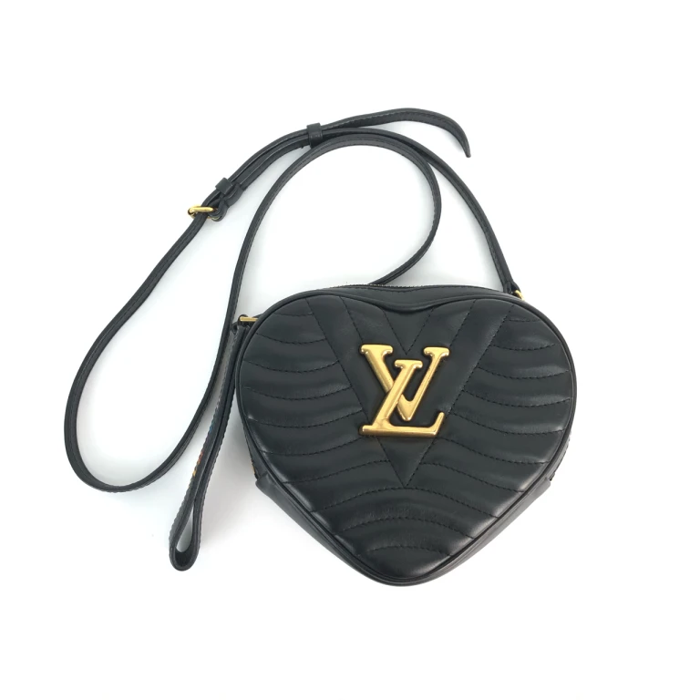 95新 LV 安洁利知之LV心形wave斜挎单肩包18757H