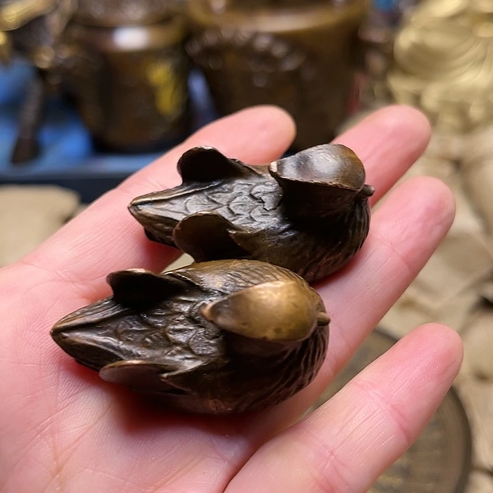 精美铜器批发档口