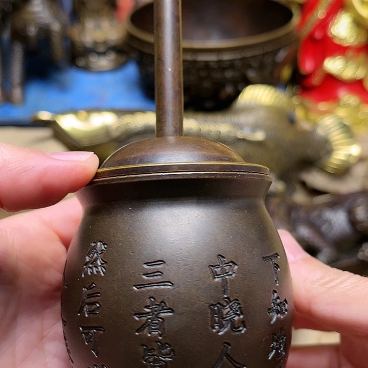 精美铜器批发档口