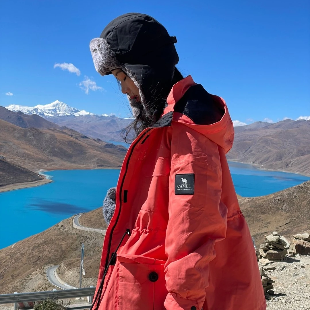 骆驼女生三合一可拆卸防风夹克户外旅游服冲锋衣工装加厚冬季外套