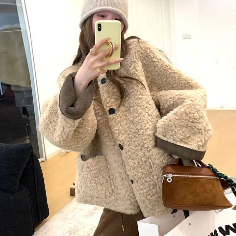 小羊咩咩皮毛一体冬加厚黑哥款毛毛外套女短款小个子气质宽松显瘦