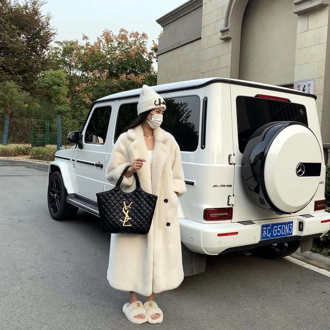 贵妇专属战袍 长款气质外套毛毛外套秋冬皮毛一体西服领大衣
