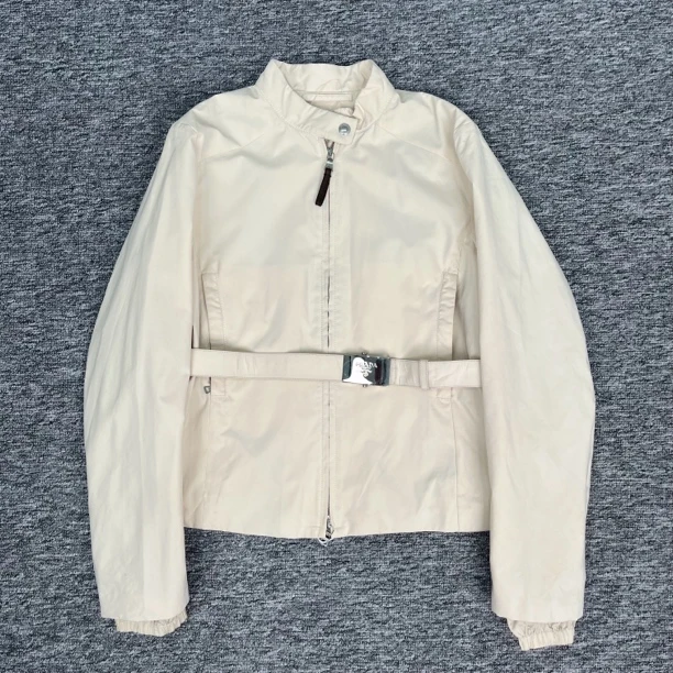 99新 Prada/普拉达 腰带logo夹克外套/40码/女款/wk0356