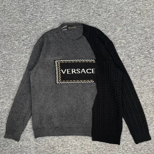 99新 VERSACE/范思哲 拼接针织毛衣/54码/99新/wk0331