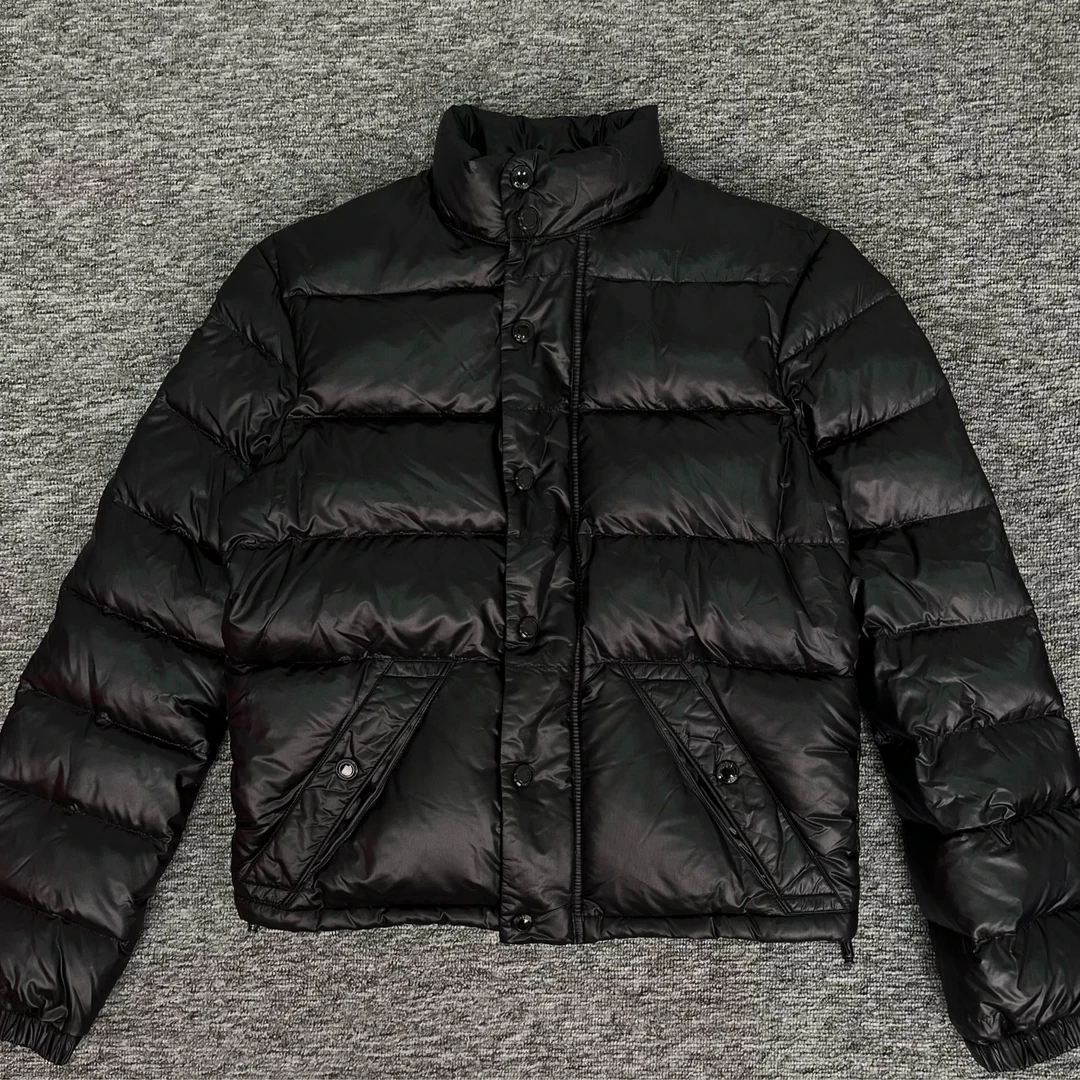 99新 BURBERRY/博柏利 短款设计羽绒服/M码/99新/wk0578