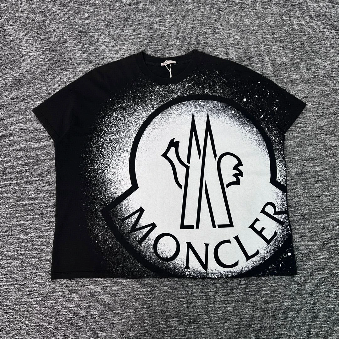 99新 MONCLER 蒙口/渐变徽标 圆领短袖/s码/98新/wk0326