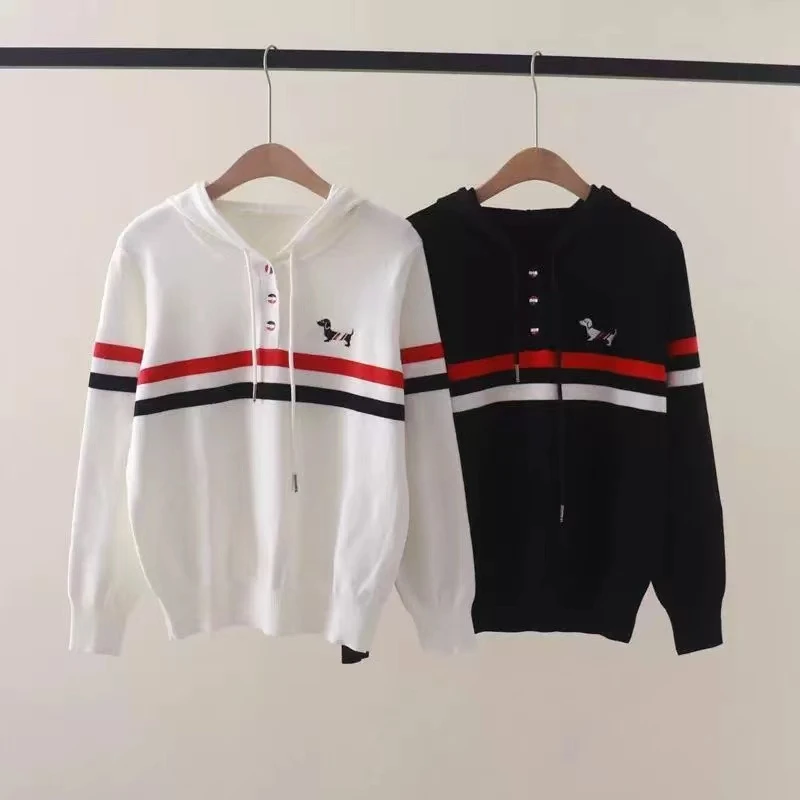 【文姐】05 06刺绣狗狗连帽长袖秋冬百搭