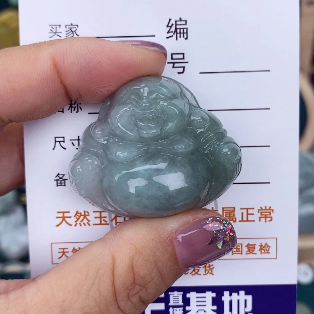 翡翠颈饰未镶嵌佛公