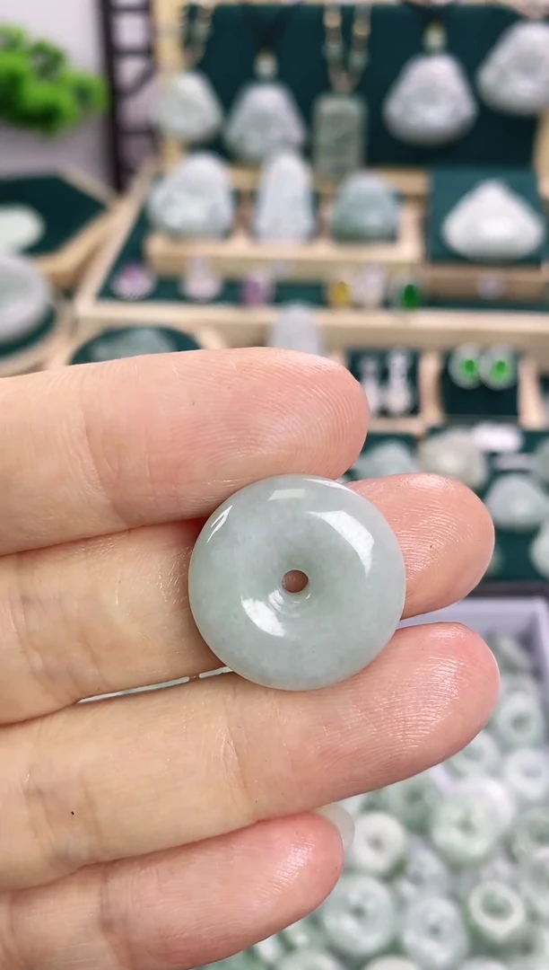 【闪购商品】翡翠颈饰未镶嵌平安扣（多样性发货发其一）