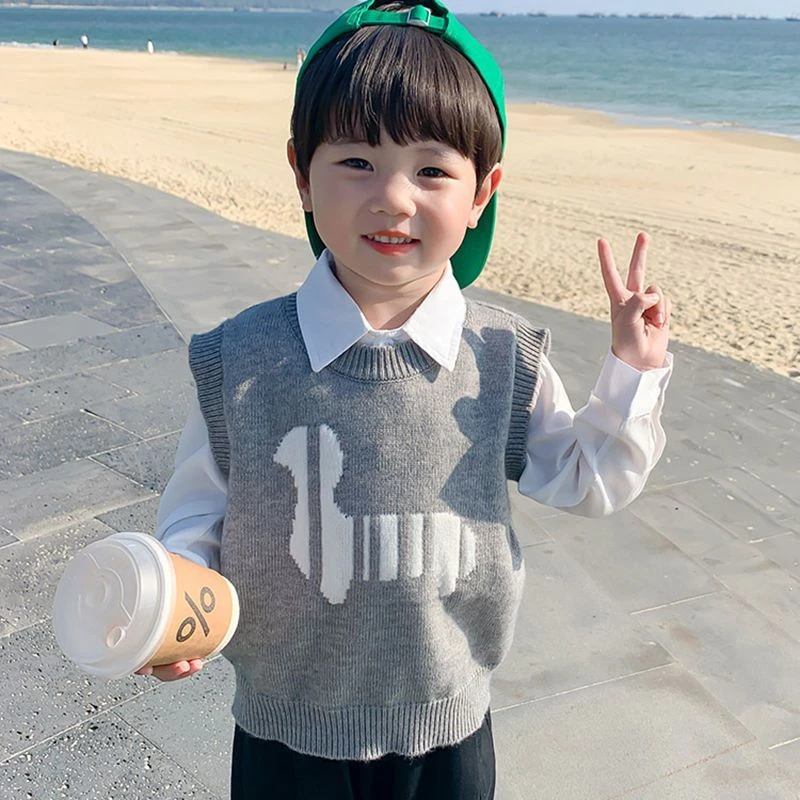 男童马甲春秋外穿2025新款儿童背心针织宝宝春季洋气小童春装上衣