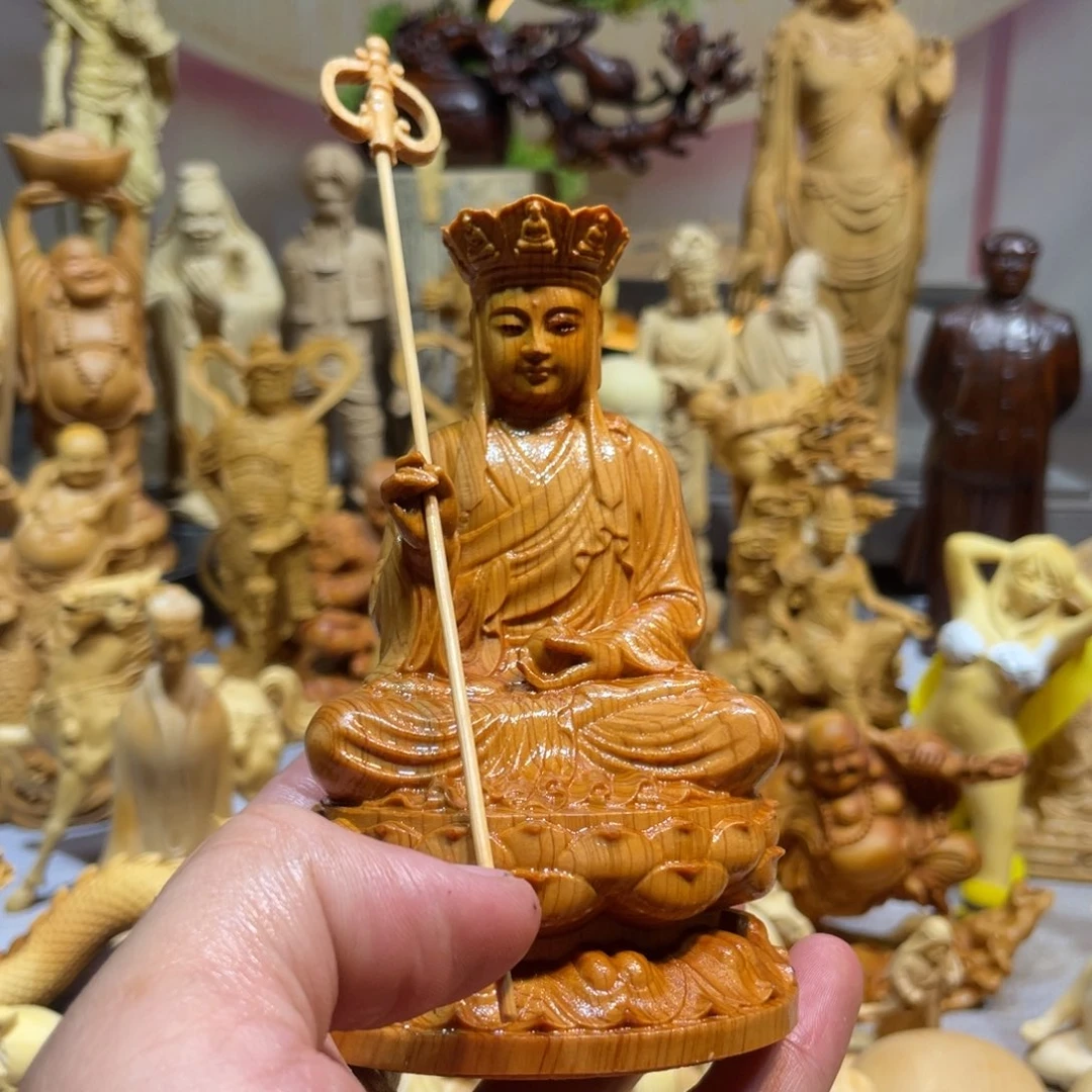 黄杨木崖柏地藏王摆件