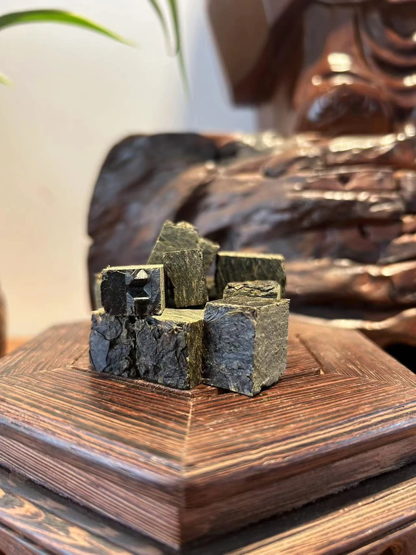 【青山荐】安化黑茶年金花茯砖30g渠江黑砖30g天尖饼30g代拍链接