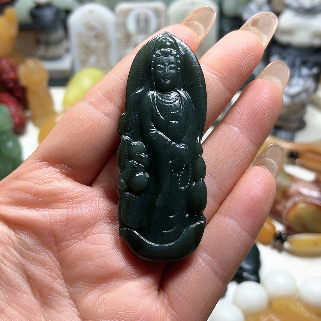 白玉菩提吊坠白玉菩提吊坠