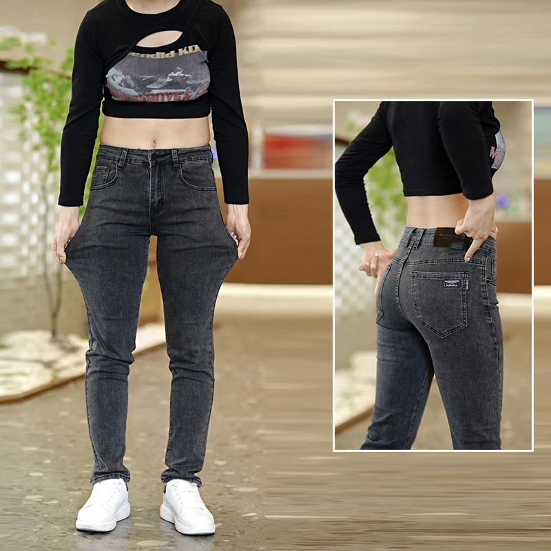 2025烟灰色牛仔裤男新款高档潮流青年修身显瘦小脚水洗中腰长裤子