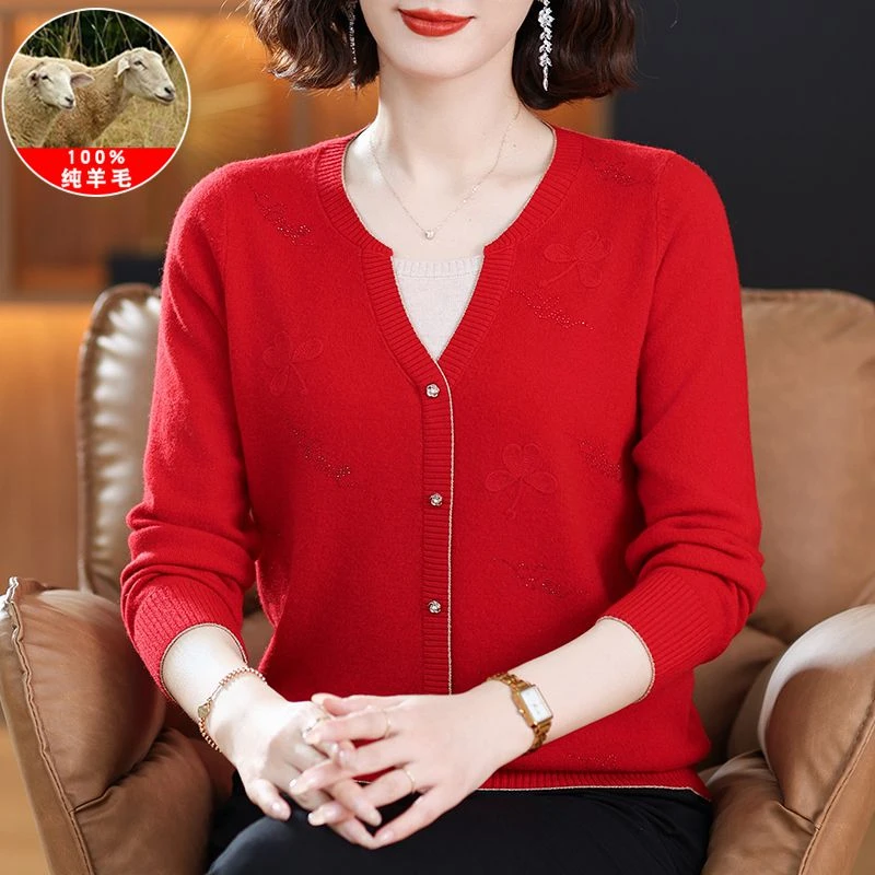 中老年女士秋冬新款圆领100%全羊毛时尚妈妈装宽松大码针织羊毛衫