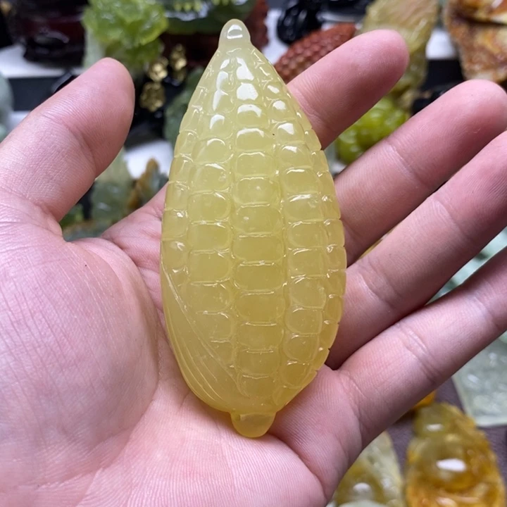 岫玉玉米手把未镶嵌鹅*贝