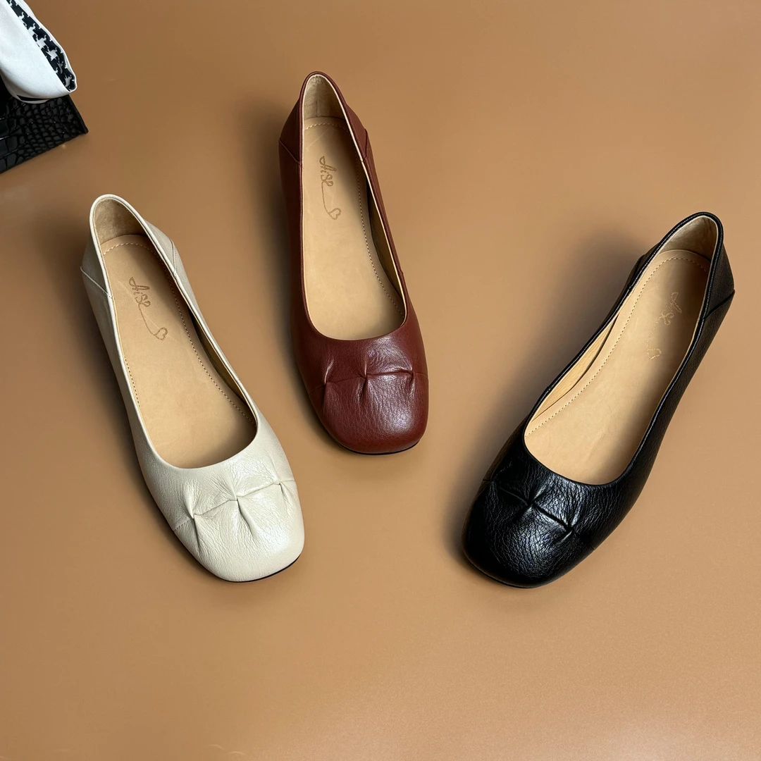 低跟真皮女士单鞋舒适百搭软底复古平底浅口秋季粗跟方头时尚春秋