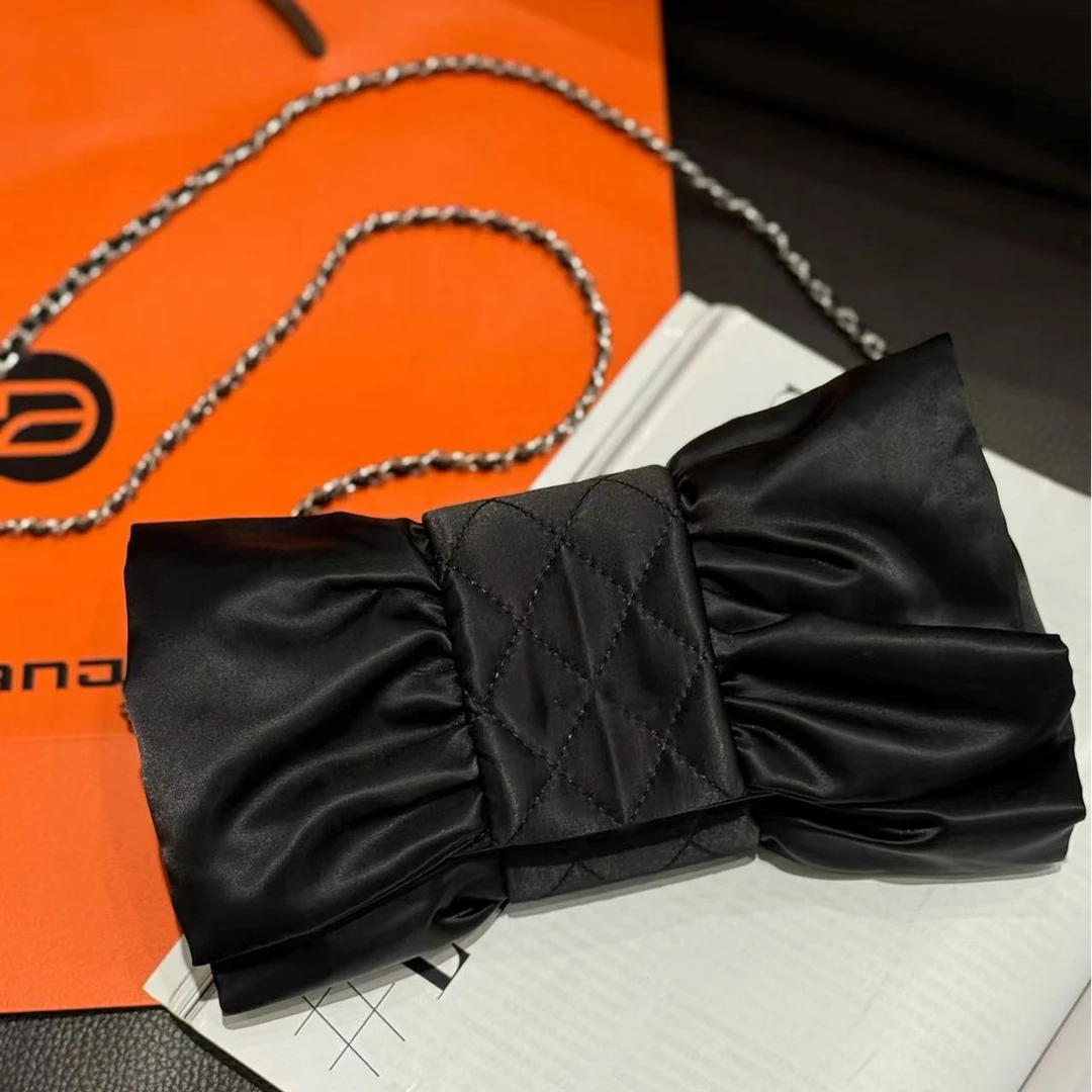 【68岁小姐姐】小香风菱格蝴蝶结可手拿斜挎单肩配链条包包DS 4020