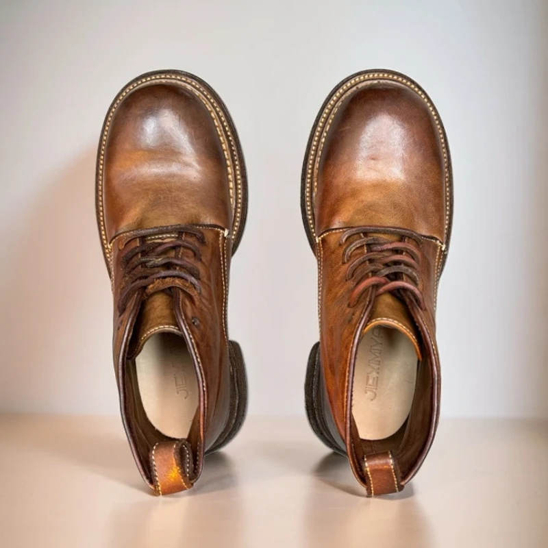 极简风棕色马丁靴常规时尚胶粘纯色系带百搭朋克风真皮高帮复古