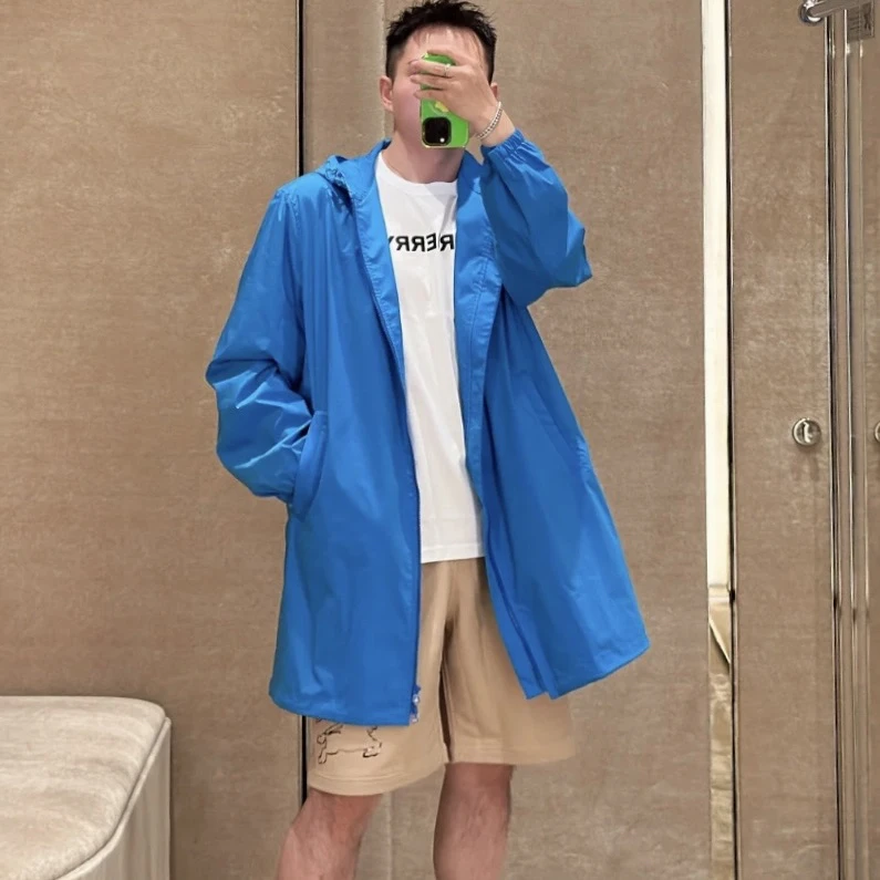 未使用 BURBERRY/博柏利 休闲尼龙风衣战马标中长款 男女同款