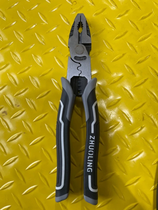 精品高货多功能老虎钳子