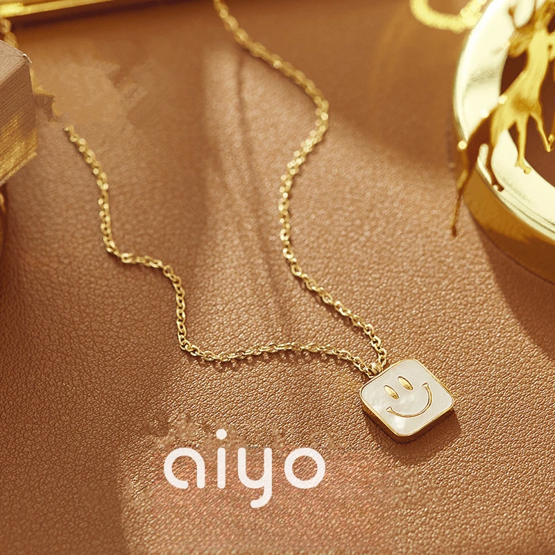 钛钢项链 AIYO/AIYO方形笑脸吊坠简约个性小众轻奢项链