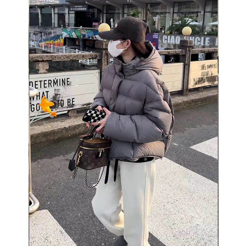 灰色连帽羽绒服女短款2024冬季新款龟背泡芙加厚高级感白鸭绒外套