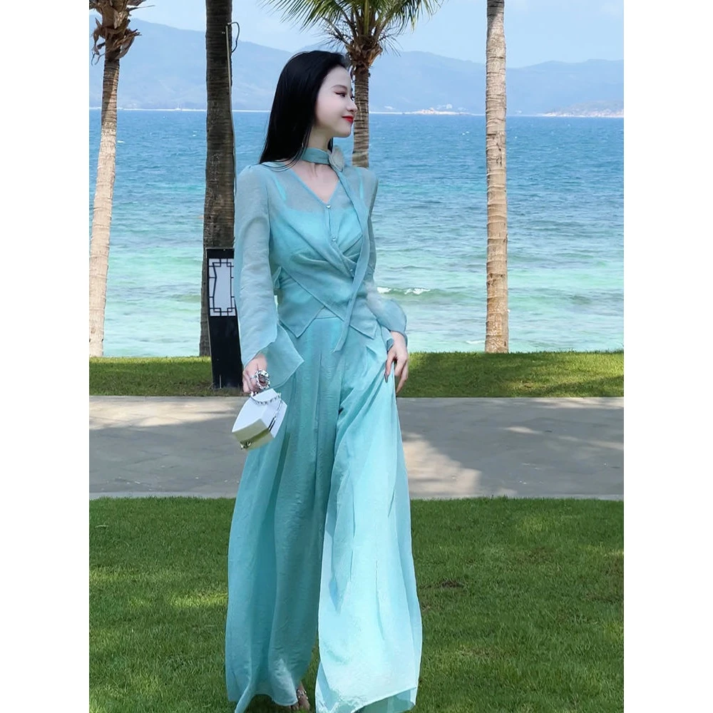 2024小众夏季穿搭套装小众独特气质时尚领花吊带上衣阔腿裤两件套