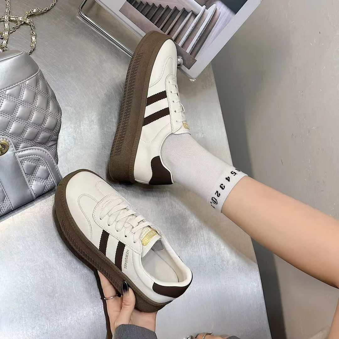 超火厚底增高板鞋秋季新款显脚瘦休闲小白鞋轻微染色完美主义勿拍