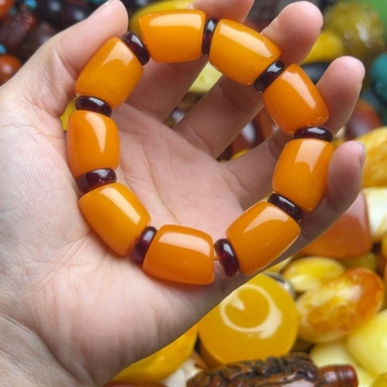 琥珀手串未镶嵌蜜蜡