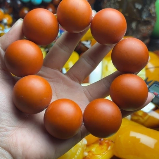 琥珀手串未镶嵌蜜蜡