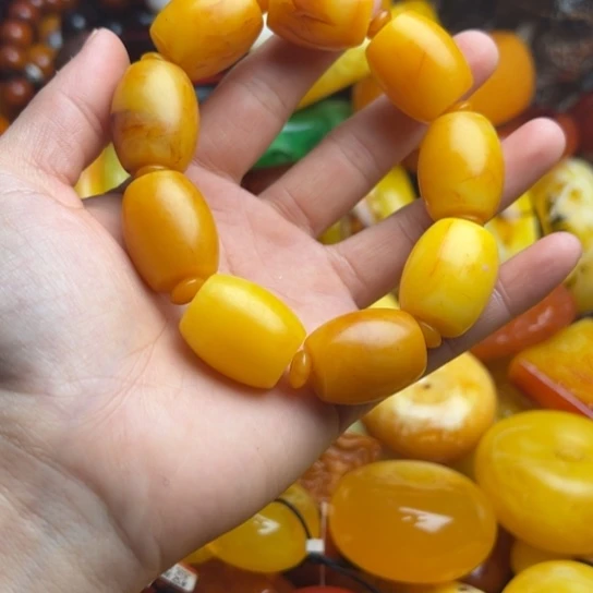 琥珀手串未镶嵌蜜蜡