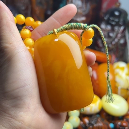 琥珀手串未镶嵌蜜蜡