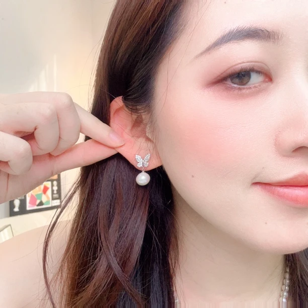 925银仿珍珠耳饰 蝴蝶珍珠耳钉女高级感百搭大气耳环耳饰