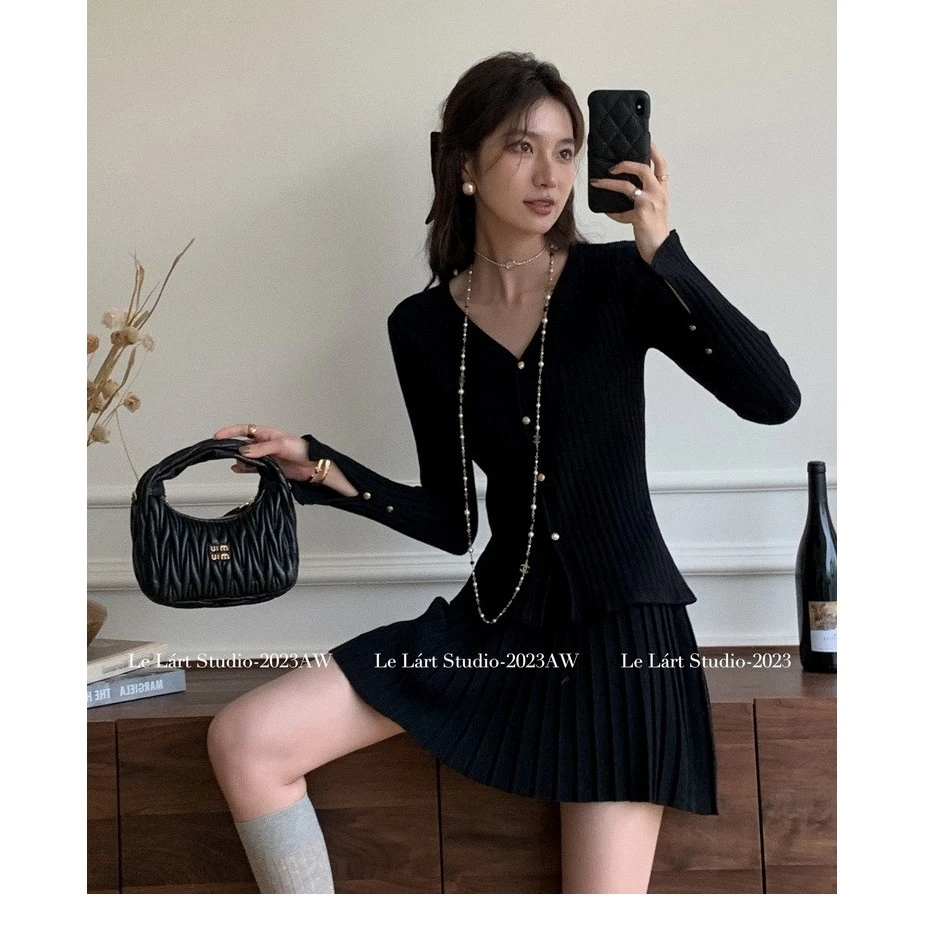 秋季新款针织衫美拉德风复古简约法式气质小个子辣妹高腰针织套裙