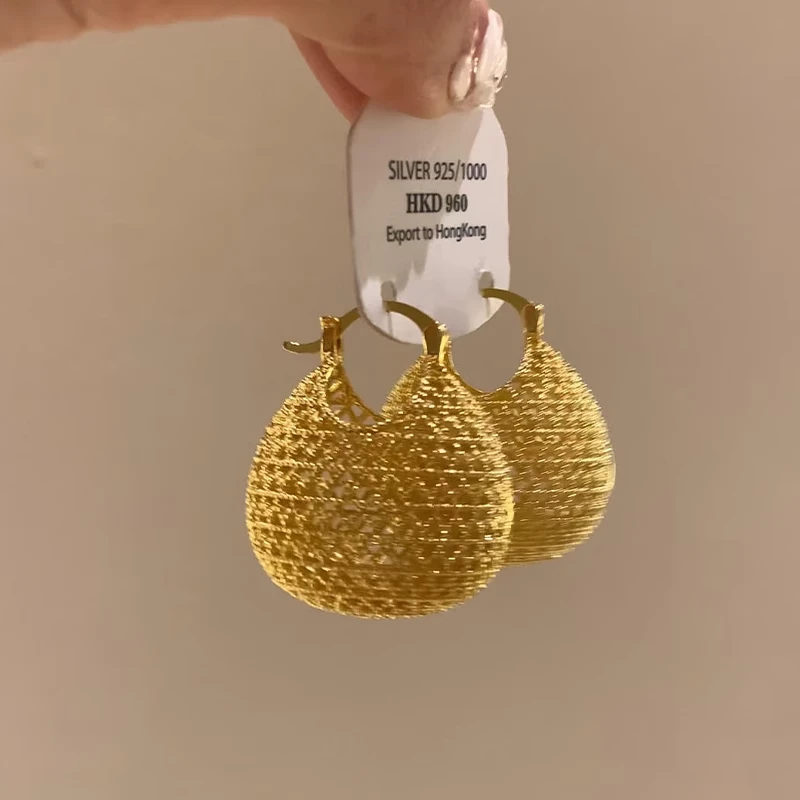 铜合金耳饰 古法镂空金色钱袋子耳扣轻奢小众高级感2024新款耳饰