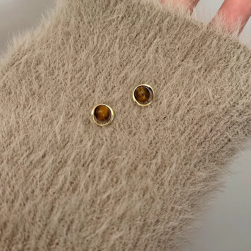 合金耳饰 焦糖色虎眼石复古女士耳钉银针小众设计高级感耳饰