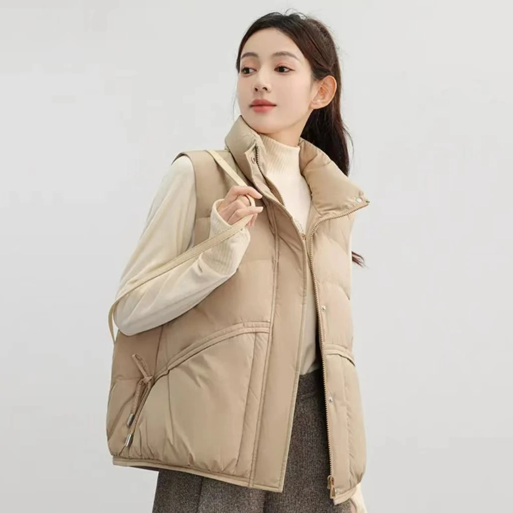 白鸭绒马甲女秋冬季新款短款休息宽松时尚显瘦立领马甲外套