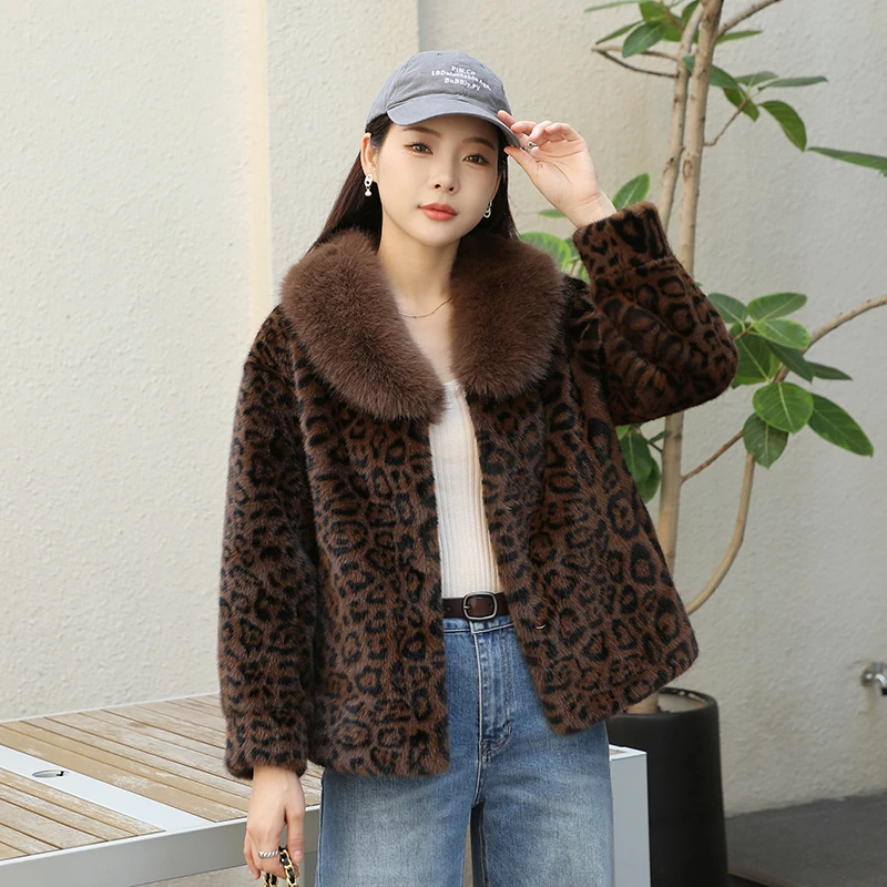 新款豹纹短款毛领欧貂绒女外套气质洋气时尚百搭休闲
