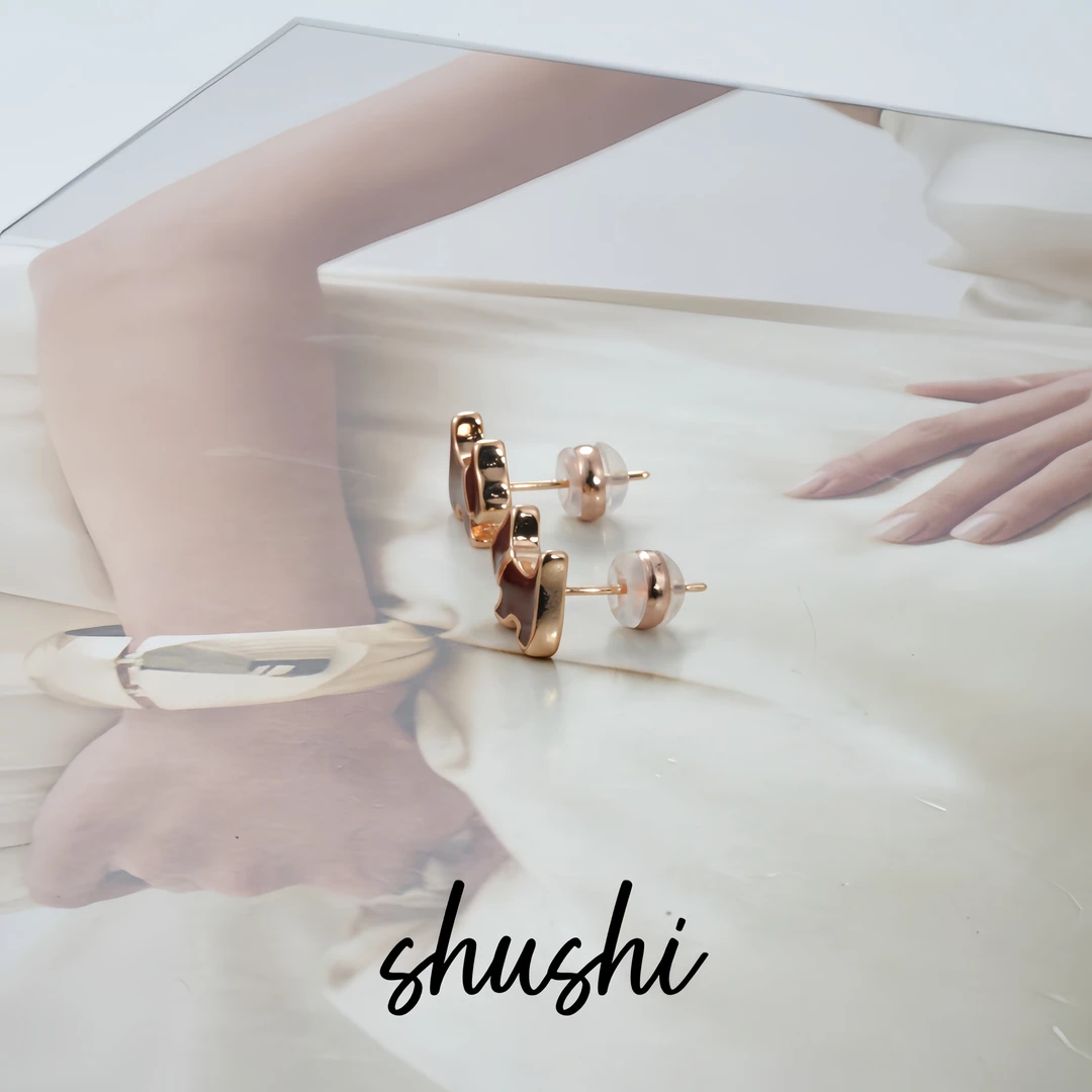 铜合金树脂耳饰 时尚经典轻奢气质百搭耳环8494