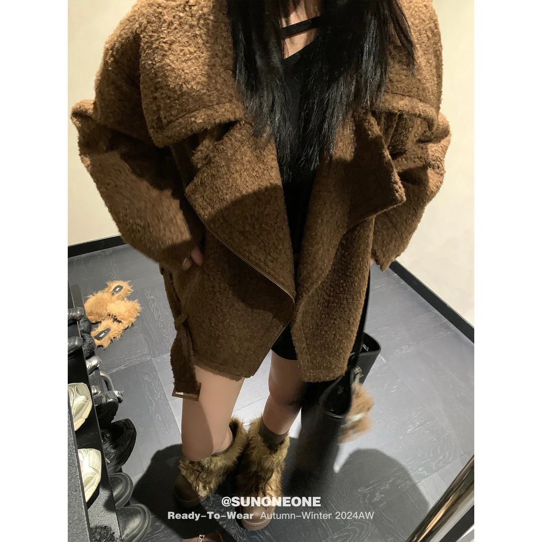 SUNONEONE翻领宽松呢料绗棉短外套女秋冬上衣D0050W