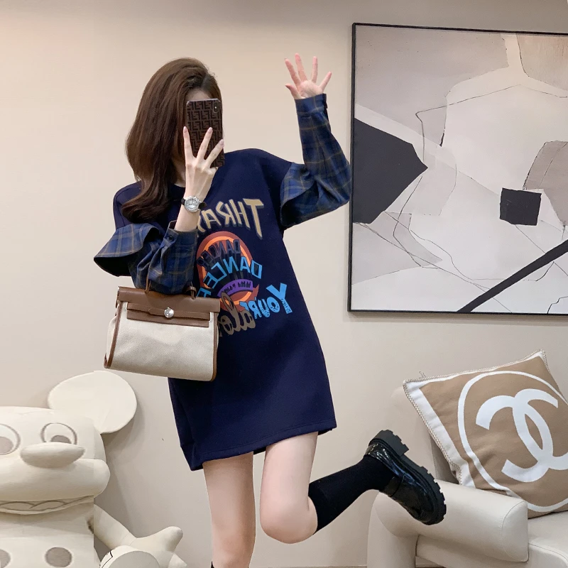 法式时尚休闲慵懒印花连衣裙女秋冬新款气质圆领宽松假两件卫衣裙