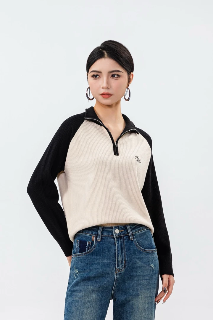 她之蝶 24春1241065款 时尚细针织上衣