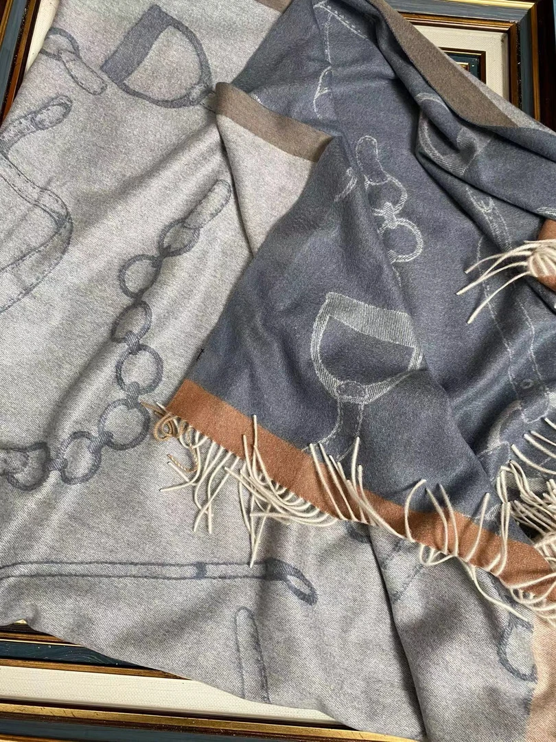 羊绒披毯-马镫 双面 155*210cm披肩