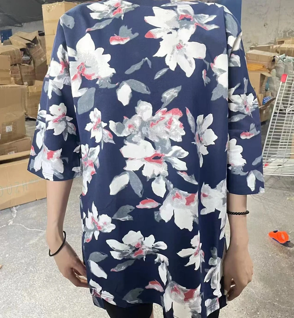 1701 女士长款上衣 显瘦气质洋气时尚