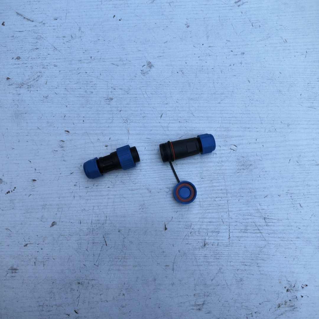 国标2芯25A公母插头航空插头